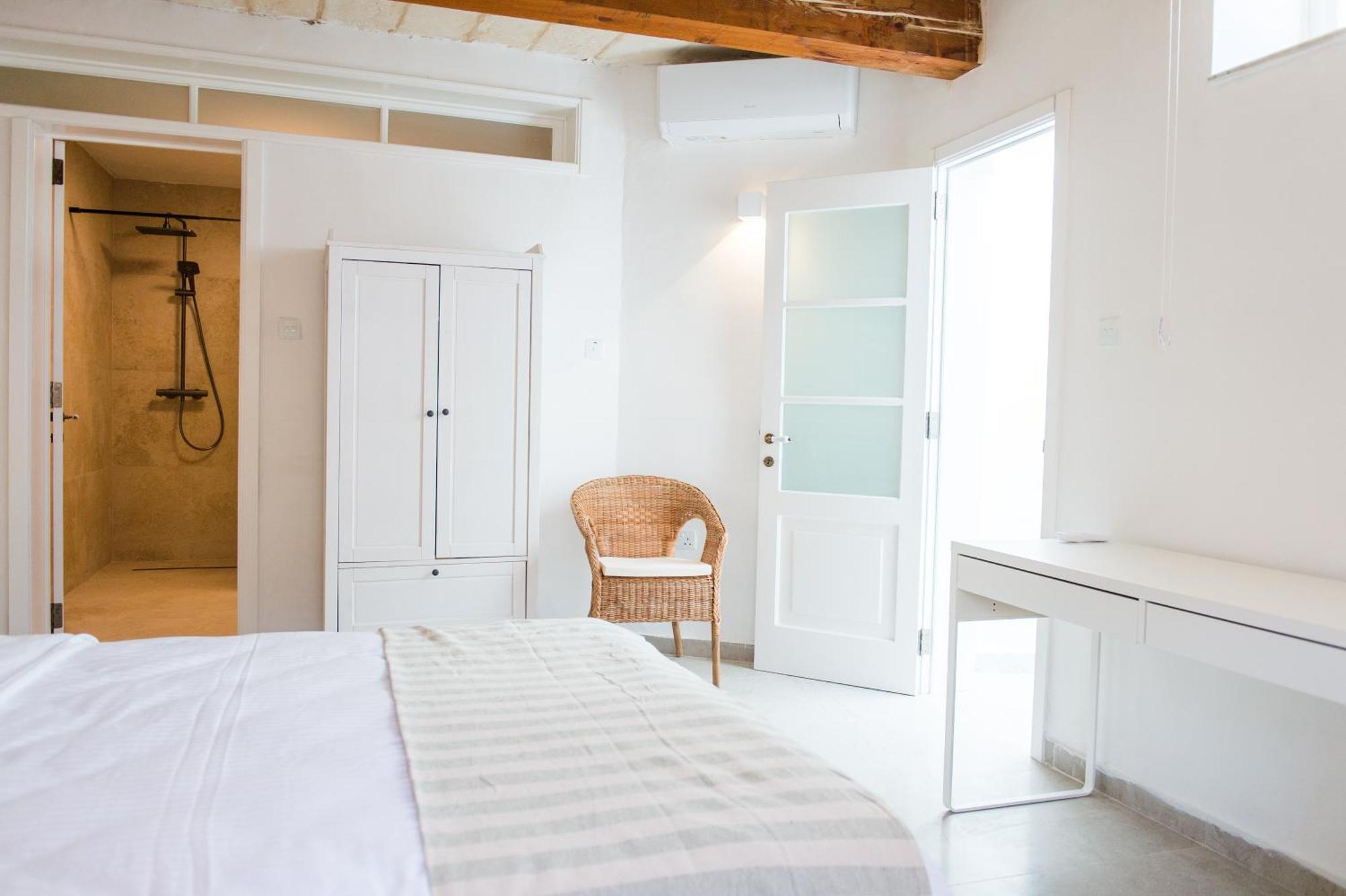 San Anton Suites Attard Zewnętrze zdjęcie