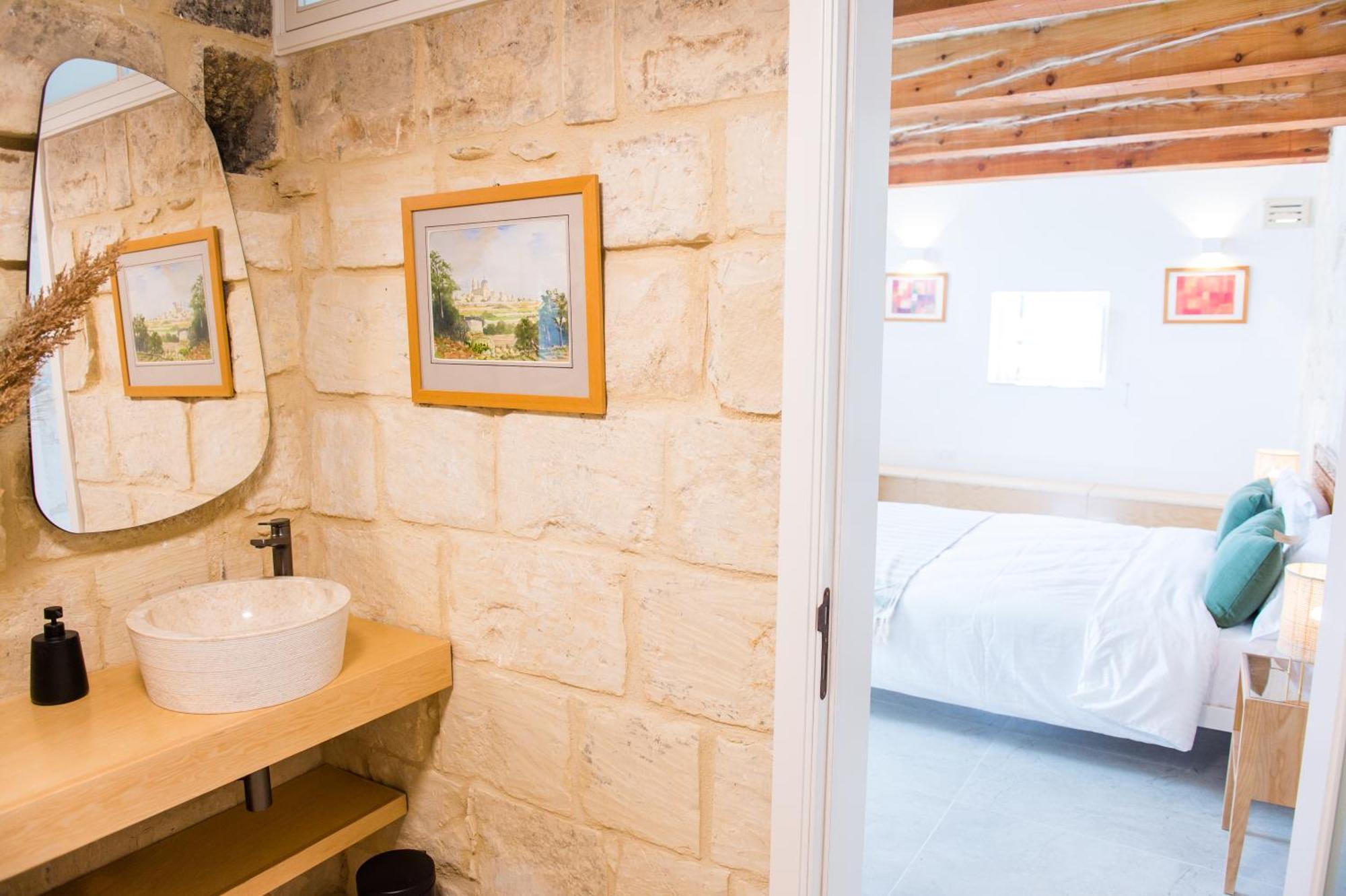 San Anton Suites Attard Zewnętrze zdjęcie