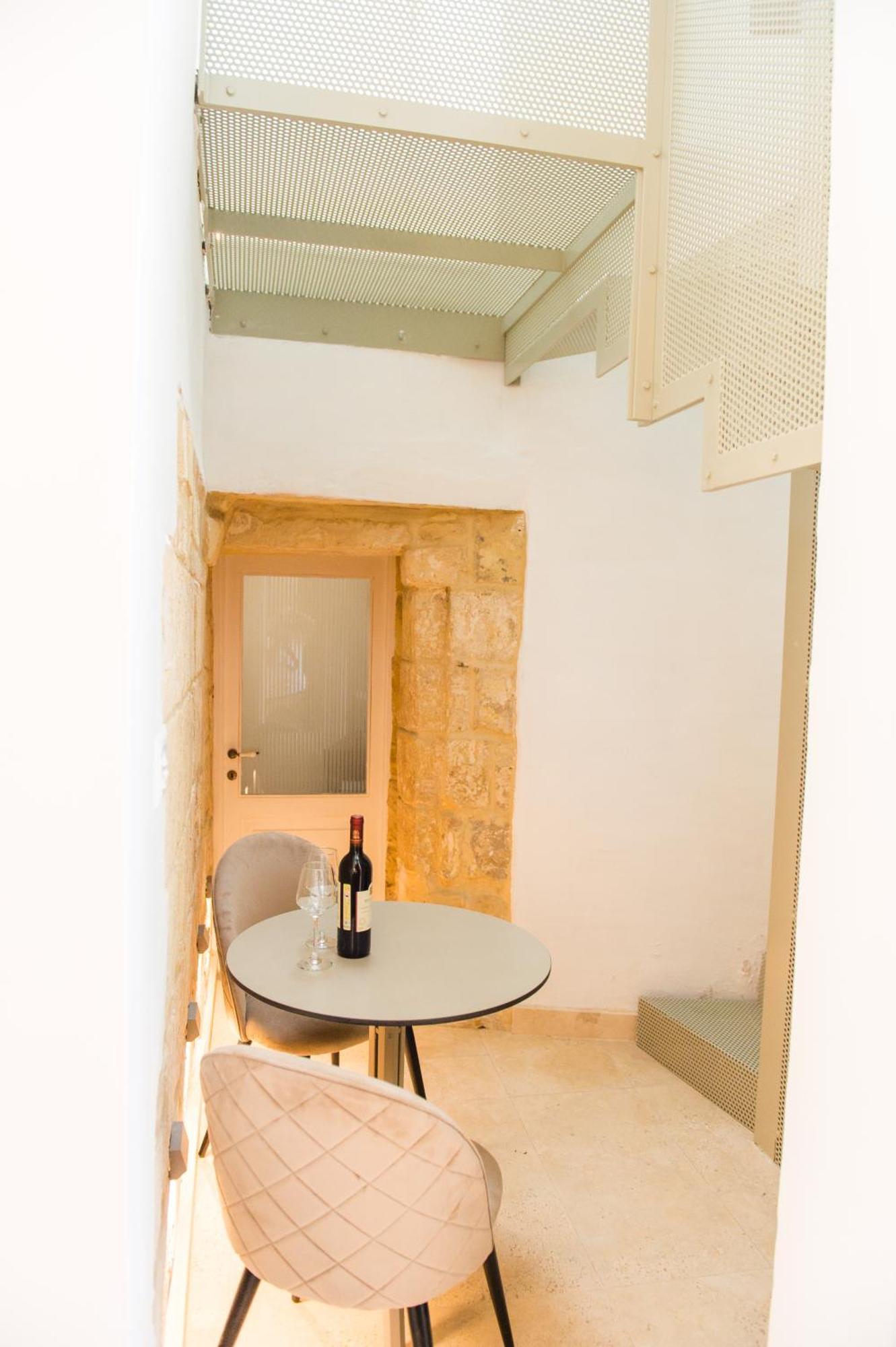 San Anton Suites Attard Zewnętrze zdjęcie