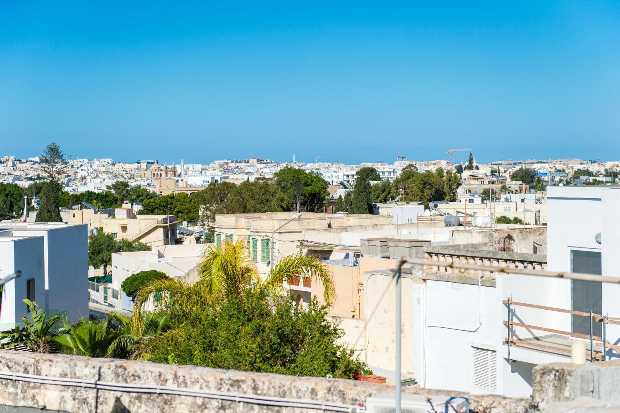 San Anton Suites Attard Zewnętrze zdjęcie